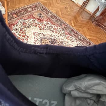 Lacoste Kusurlu Üründe Süreklilik