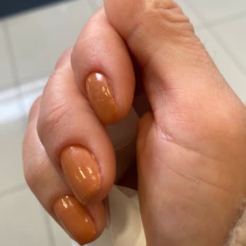 Esma Sema Güzellik Salonu Yaşamkent Şubesindeki Manikür Hizmeti Ve Müşteri Memnuniyeti Sorunları