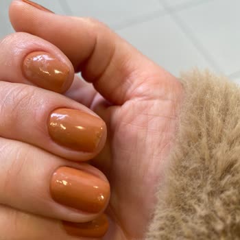 Esma Sema Güzellik Salonu Yaşamkent Şubesindeki Manikür Hizmeti Ve Müşteri Memnuniyeti Sorunları