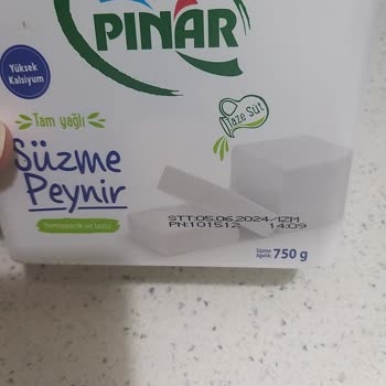 Pınar Et ve Süt Buzdolabında Saklanan Peynirin Küflenme Sorunu