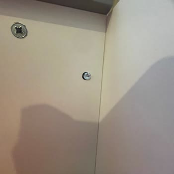 Vivense Yavrulu Yatağım Bir Yıl Olmadan Kırıldı.