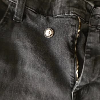 Mavi Jeans Ten Almış Olduğum Üründen Şikayetçiyim
