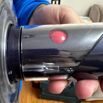 Dyson Eksik Başlık Ve Çizik Parçalar