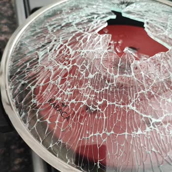 Karaca Züccaciye Karaca Tencere Kapağı Camı Patladı