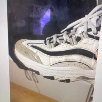 Skechers Dan Aldığım Ürünün Arkasında Durmuyor Firma