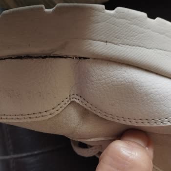 Skechers Ayakkabı Hatalı Ürününü Değiştirmiyor