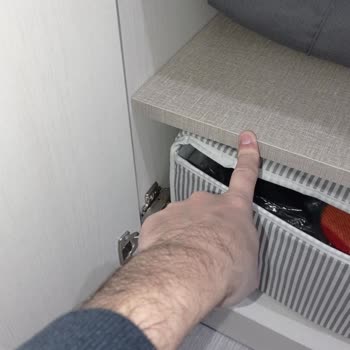 Kelebek Mobilya Aldığın Ürüne Revizyon Gelmesi Ve Farklı Renk Ürün Yollamaları!