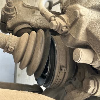 İzmir Buca Pilotgarage Yanlış Bilgi İçeren Ekspertiz Raporu