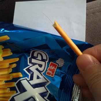 Eti Gıda Eti Kraker İçinden Kıl Çıktı