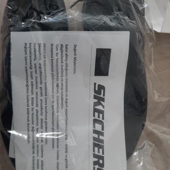 Skechers Ayakkabının Tabanı Dökülüyor...
