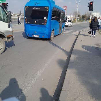 İstanbul Minibüsçüler Odası Fırsat Çi Lar Kopara Bildiklerinden Alıyorlar...