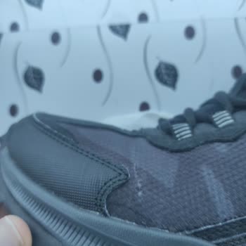 Trendyol Skechers Ayakkabı Yırtılma Şikayeti