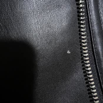 Stradivarius'un Defolu Ürünleri