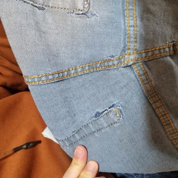 Boyner Levis Kot Pantolon Parçalandı.