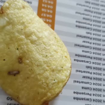 Lays Kurtlu Çıktı, Çürük Patatesi Kızartmışlar.