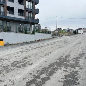 İBB - İstanbul Büyükşehir Belediyesi Yaşam Vadisi'nde Tehlike Saçan Hızlı Araçlar