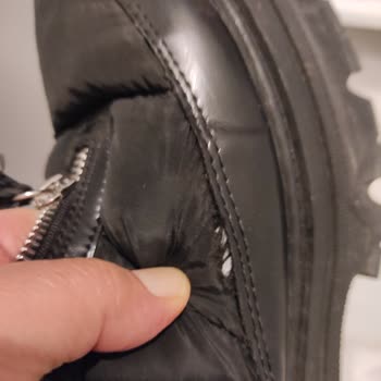 H&M Aldığımız Kullanmadan Yırtılan Botlar