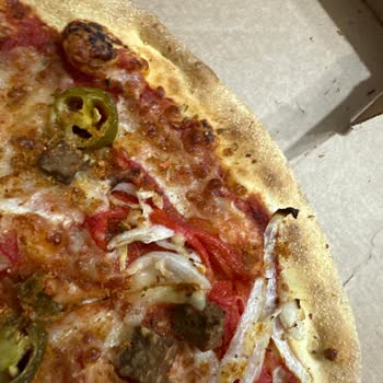 Yenikent Domino's Pizza Geç Getirildi Ve Soğuktu