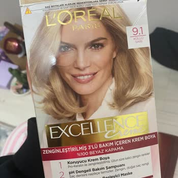 Loreal Paris Saç Boyasından Farklı Bir Renk Çıktı
