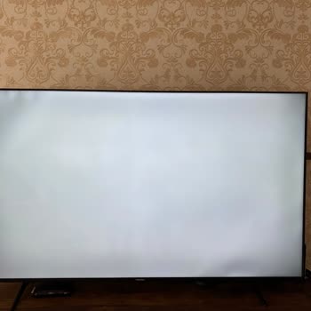 Grundig 10 Günlük TV Bozuldu Servis Gelip Bakmıyor