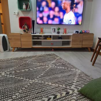 Çetmen Mobilya TV Ünitesi Kusurlu Dayanıksız Ürün