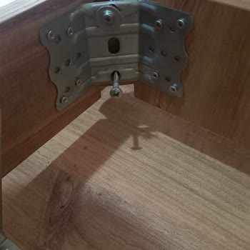 Hedef AVM Derince Şubesi ( Mutfak Masası)