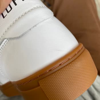 Lufian'dan Aldığım Ayakkabı Delik Çıktı