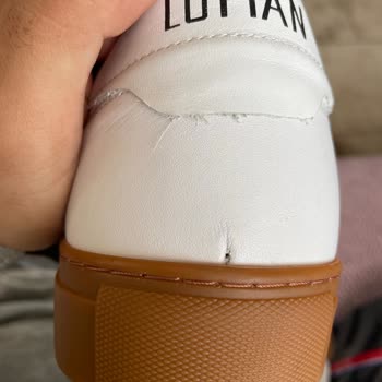Lufian'dan Aldığım Ayakkabı Delik Çıktı