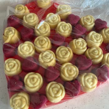 Çiçek Sepeti Kek Buketi