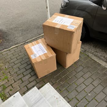 Aras Kargo Çalışanının Kadınlar Gününde Kadına Yaptığı Saygısızlık