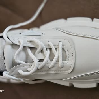 Maslak Outlet Sahte Ürünler Satıyor