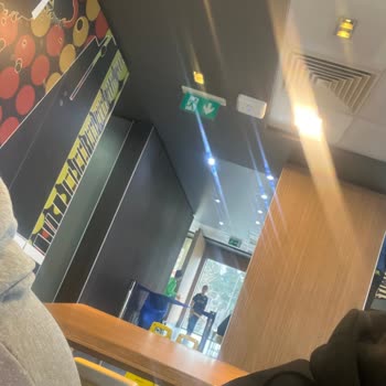 McDonald's Doğum Günündeki Sesler