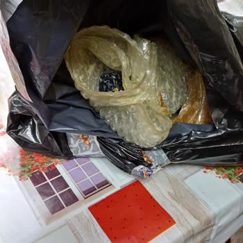 Ege Yöresel Pazarı Kırık Gelen Ürün Değişim Sorunu