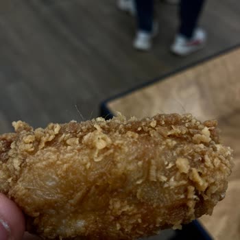 Popeyes Tavuklarda Tüy Çıkması
