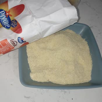 Piyale Marka İrmiğin İçinden Böcek Çıktı