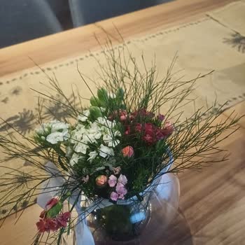 Çiçek Market Hayal Kırıklığı Yaratan Çiçek