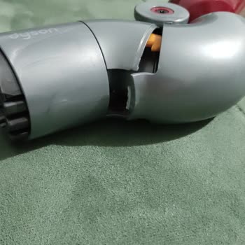 Dyson Mobilya Altı Aparatı