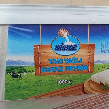 Gönenli Süt Ve Süt Ürünleri Gönenli Süt Firmasının Aknaz Peyniri.