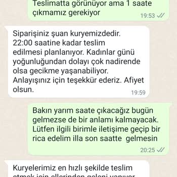 Bonne Nuit Ya Geç Getiriyor Ya Da Getirmek İçin Son Dakikayı Bekliyor