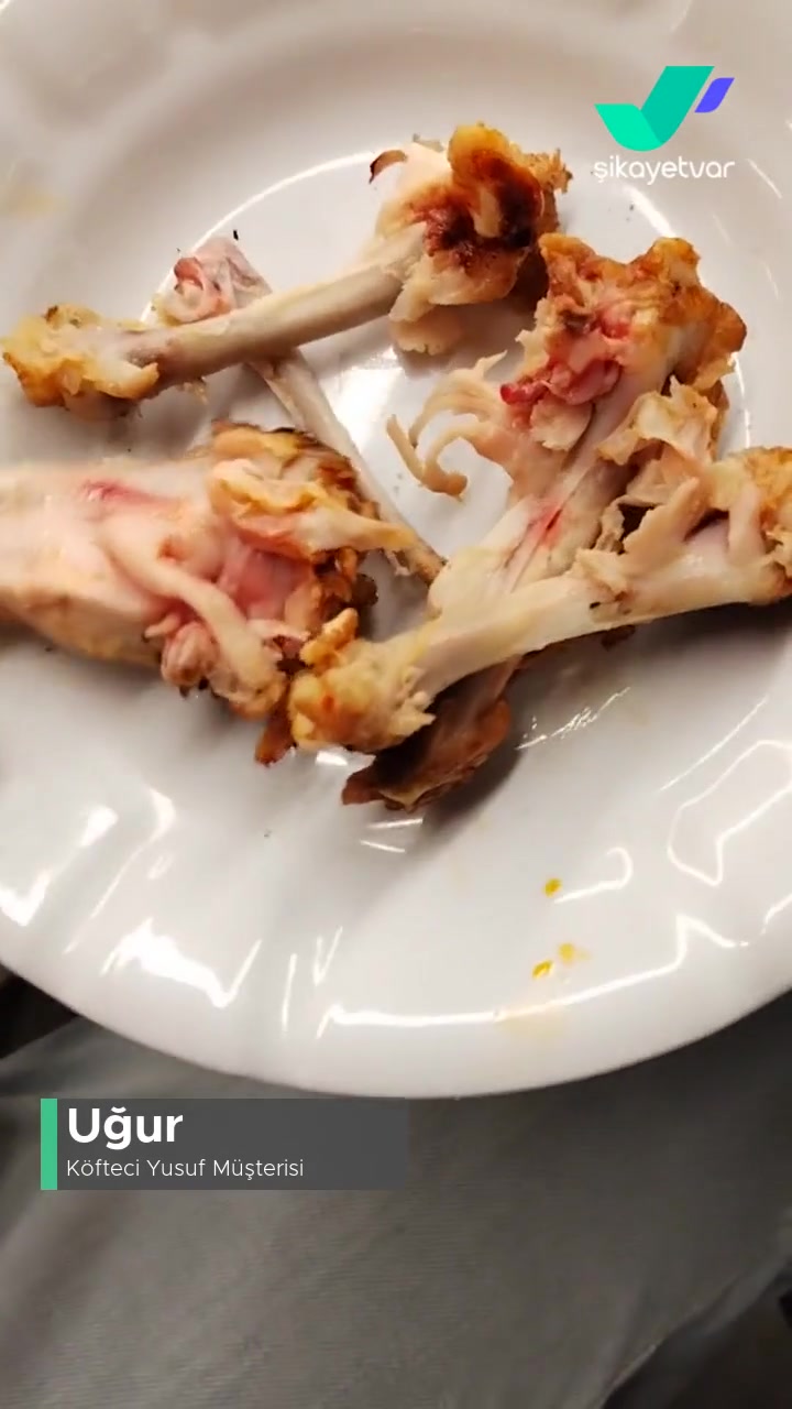 Köfteci Yusuf Kanatlar Kanlı Çiğ videonun kapak resmi