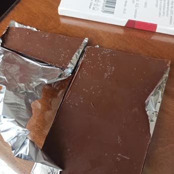 A101 Vince Çikolata Küflü Çıktı