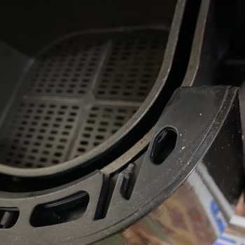 PHILIPS Ev Aletleri Philips Airfryer Erime Yapıyor