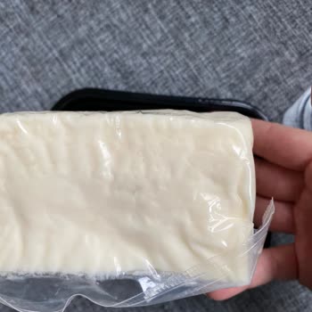 A101 Peynirin İçinde İnek Kılı Var