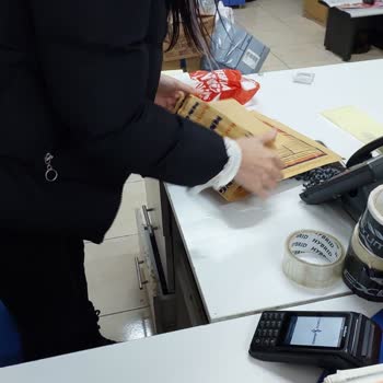 Vodafone Gönderilen Modem İçin Ücret Talep Ediyor.