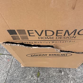 A101 Adrese Teslim Olmayan Parçalanmış Kargo