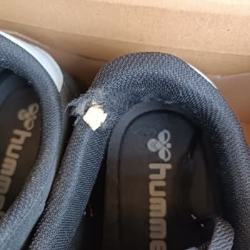 Hummel Sürekli Sorun Yaşayan Ayakkabı Mağduru