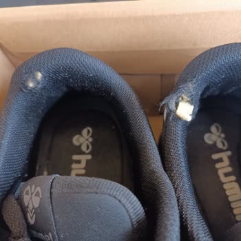 Hummel Sürekli Sorun Yaşayan Ayakkabı Mağduru