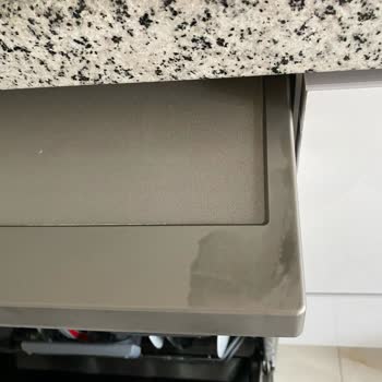 Vestel 4202 X Wi-Fi 4 Programlı Bulaşık Makinesi İnox Renk Atması.