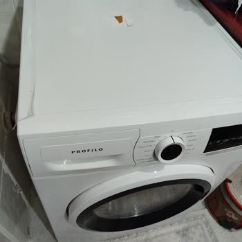 Profilo Çamaşır Makinesi Aldık Üst Tabanında Suntanın Boyası Kalktı