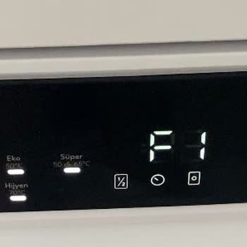 Yeni Aldığımız Bulaşık Makinesinin Su Akıtıp Hata Vermesi Vestel